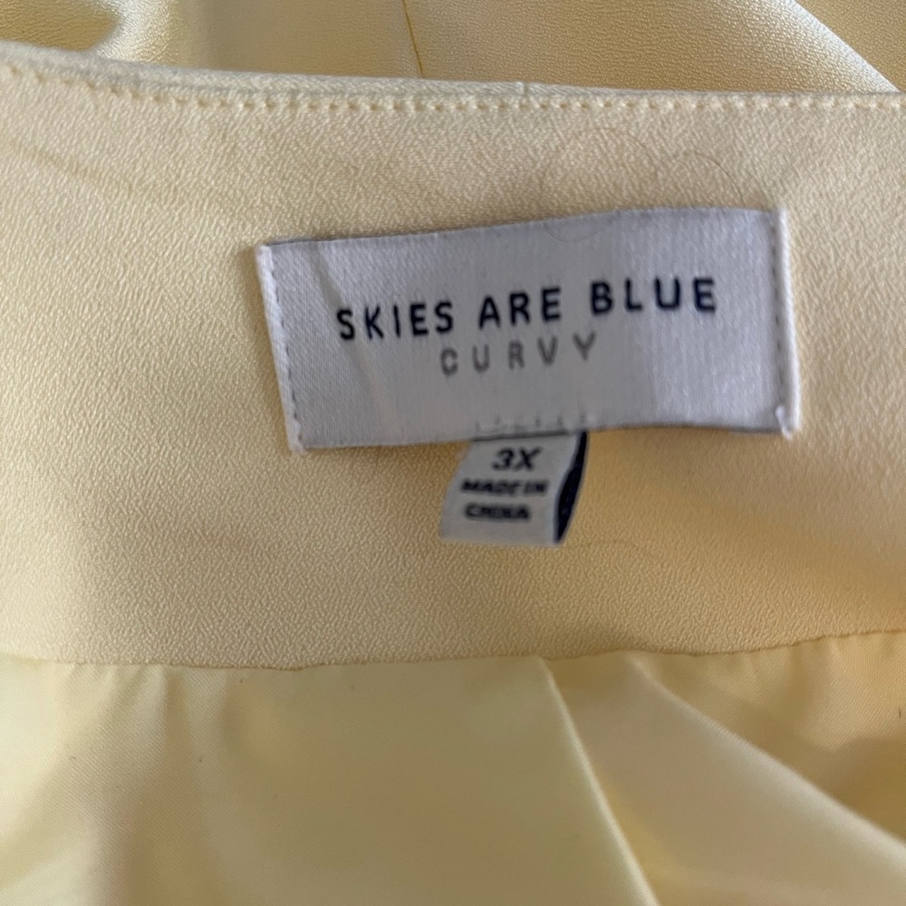 Soft Yellow Jacket - Picture 7 of 8